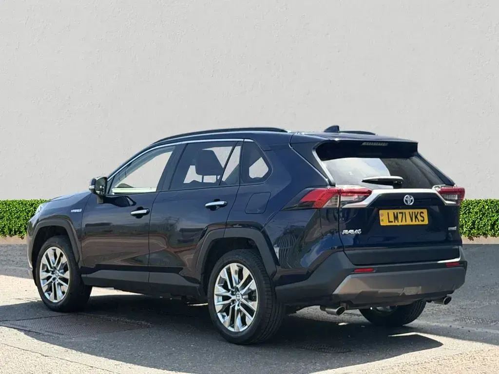 Used Toyota RAV4 Hybrid 218 HP (160 kW) 2022 Blue SUV