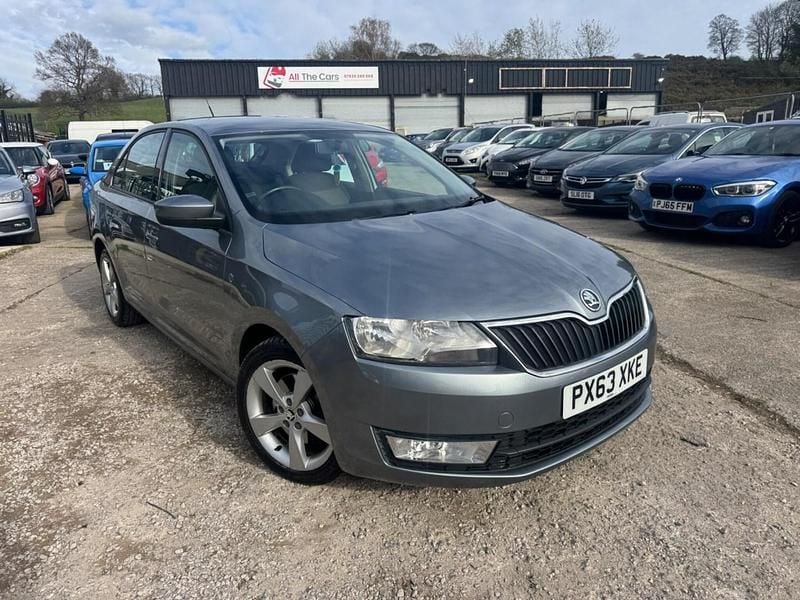 Used Skoda Rapid Elegance 2014 Grey Hatchback