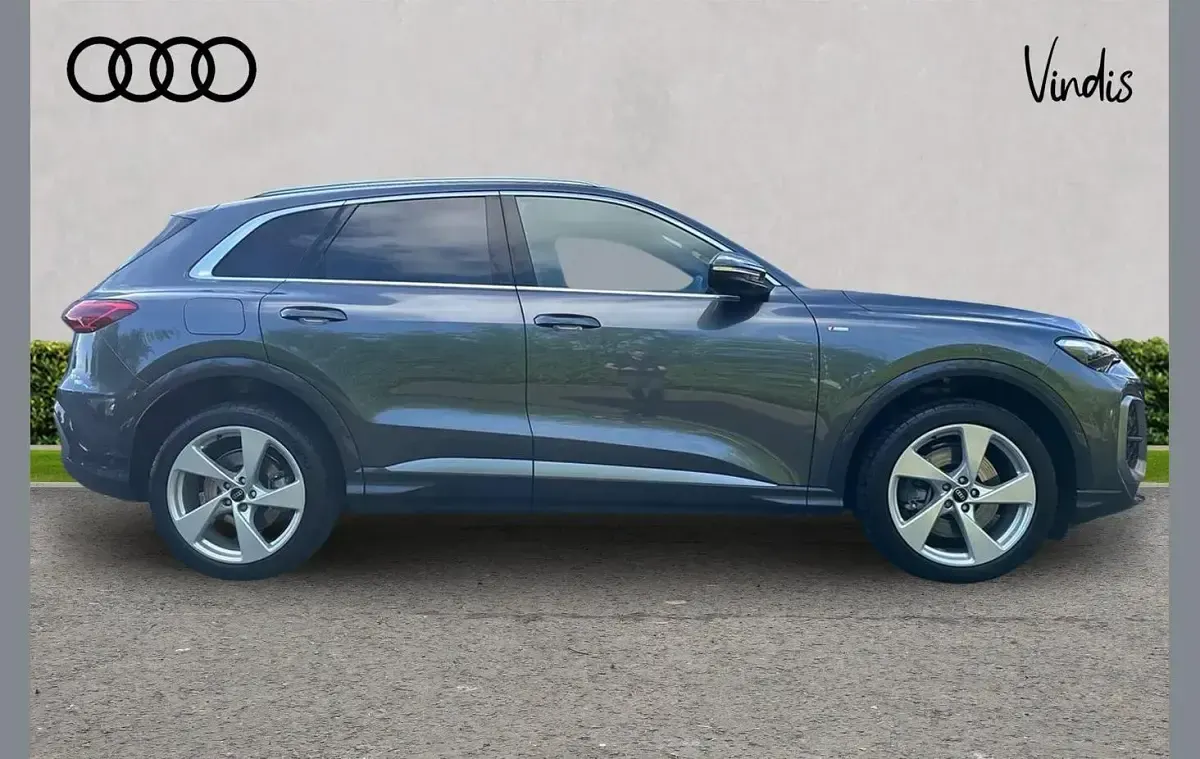 Used Audi Q5 S-Line 204 HP (150 kW) 2025 Grey SUV