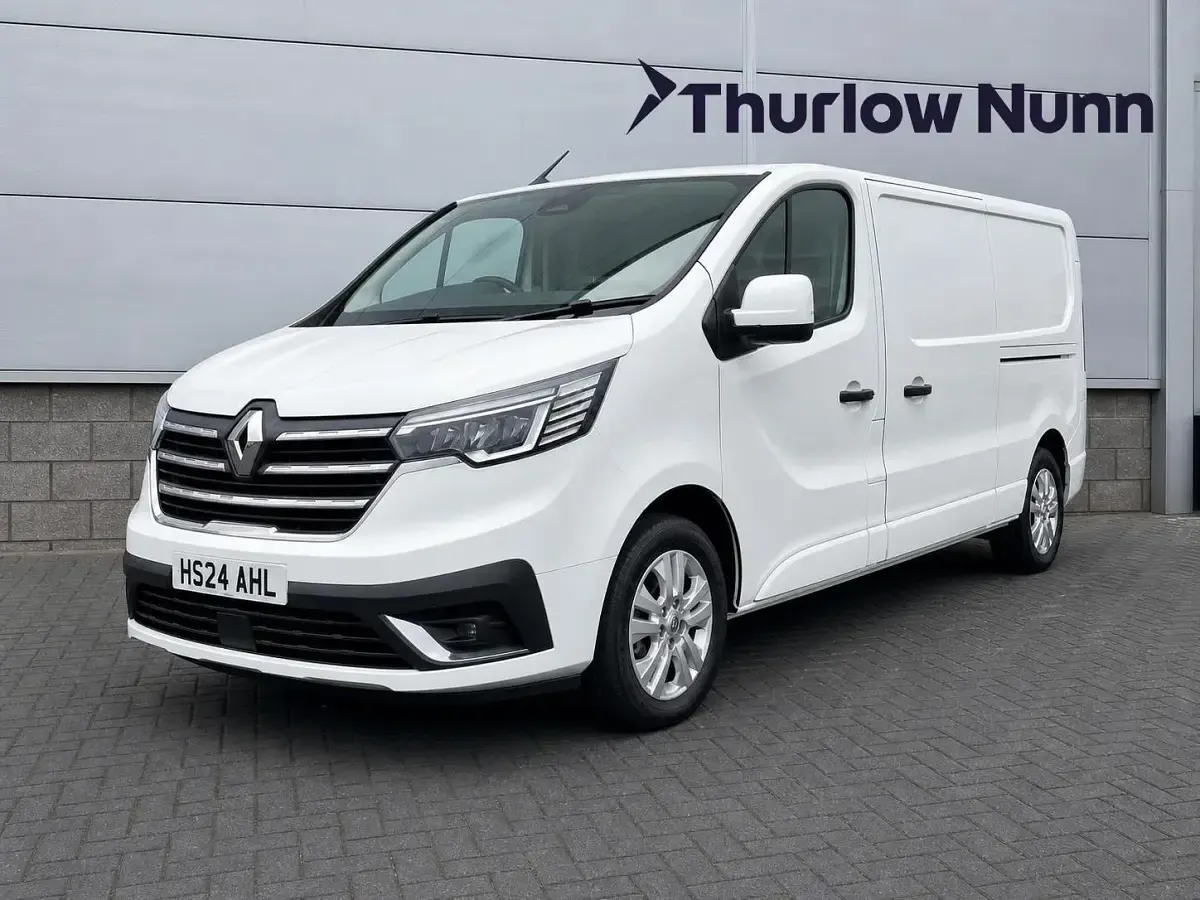 Used Renault Trafic 130 HP (95 kW) 2024 White