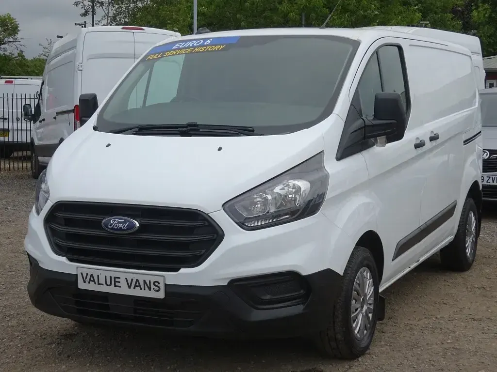 Used Ford Transit Custom 130 HP (95 kW) 2021 White Van