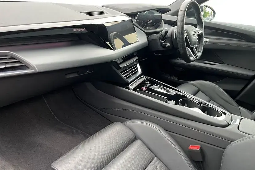 Used Audi e-tron GT quattro Comfort 389 kW (530 HP) 2023 Mythos black Sedan