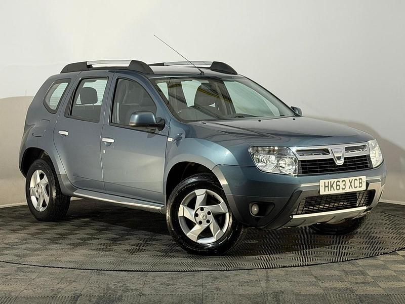 Used Dacia Duster Lauréate 110 HP (80 kW) 2014 Grey Hatchback