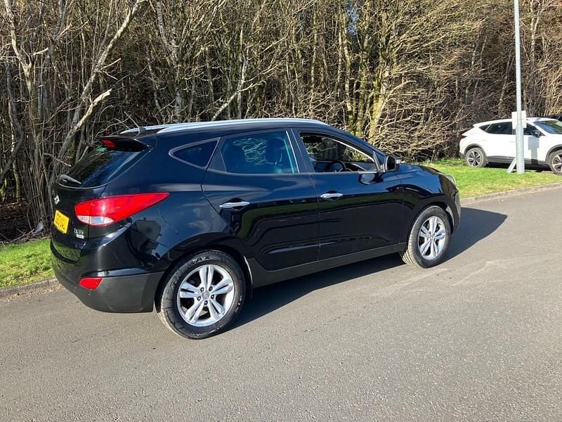 Used Hyundai ix35 Premium 115 HP (84 kW) 2013 Black SUV