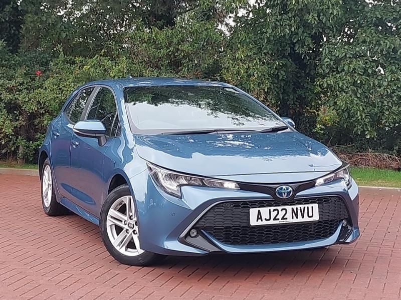 Blue Used 2022 Toyota Corolla Hatchback | £16,998 (Fair price) - Image 1/4