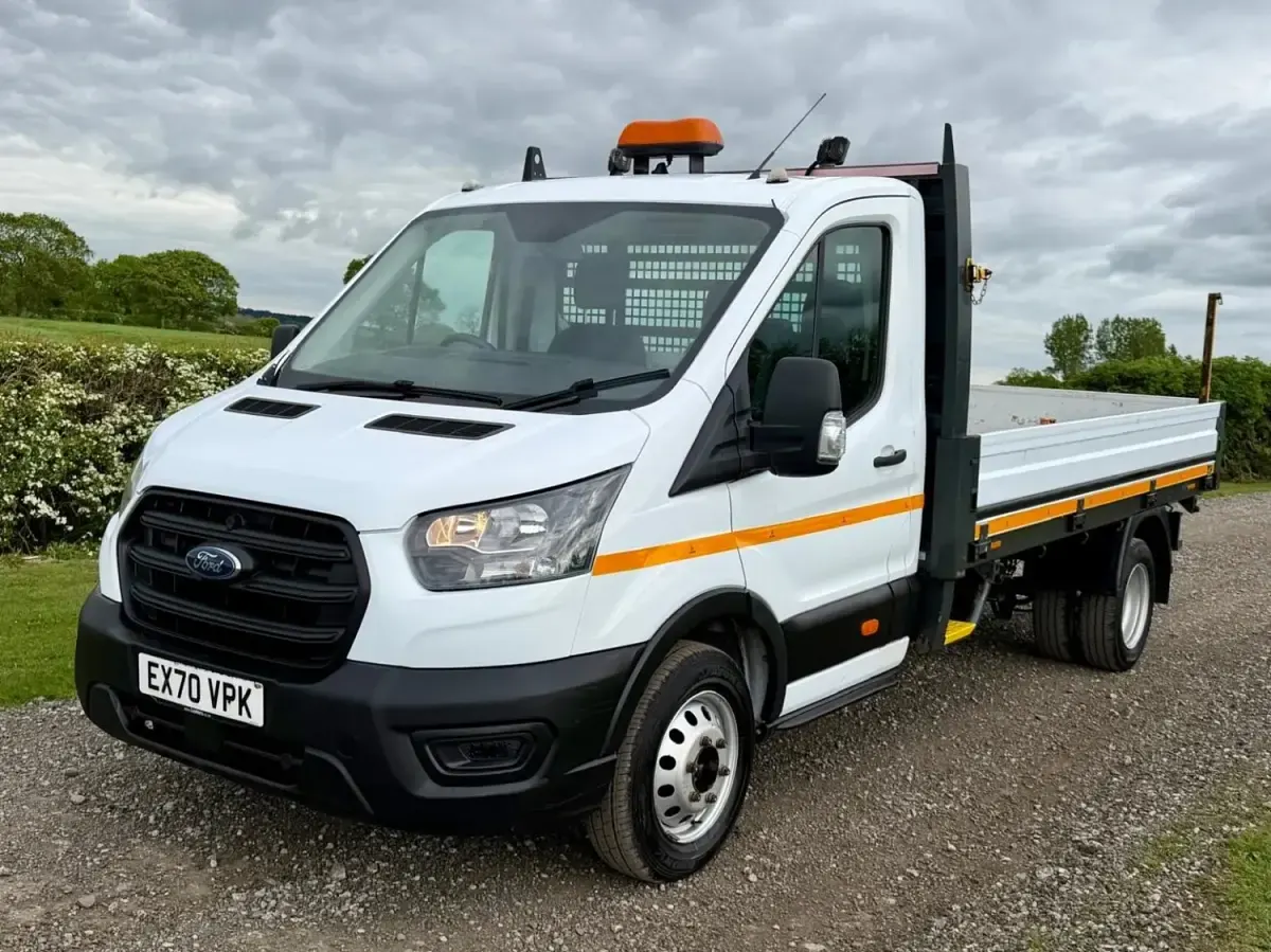 Usado Ford Transit 130 HP (95 kW) 2020 Branco Cabrios