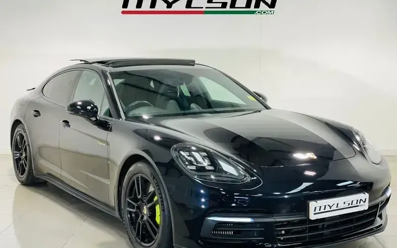 Used Porsche Panamera 462 HP (339 kW) 2020 Hatchback