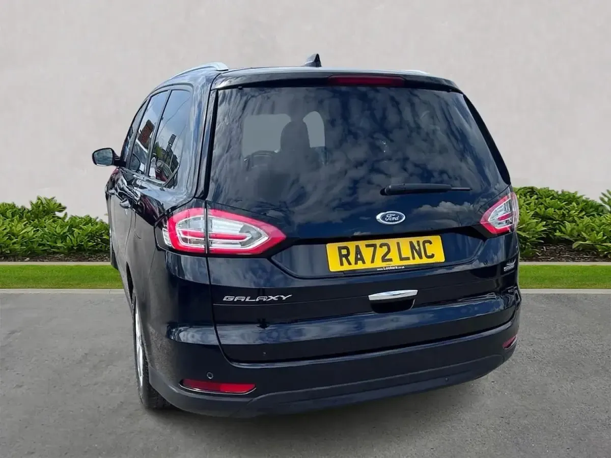 Gebraucht Ford Galaxy Titanium 190 PS (139 kW) 2023 Schwarz Van / Kleinbus