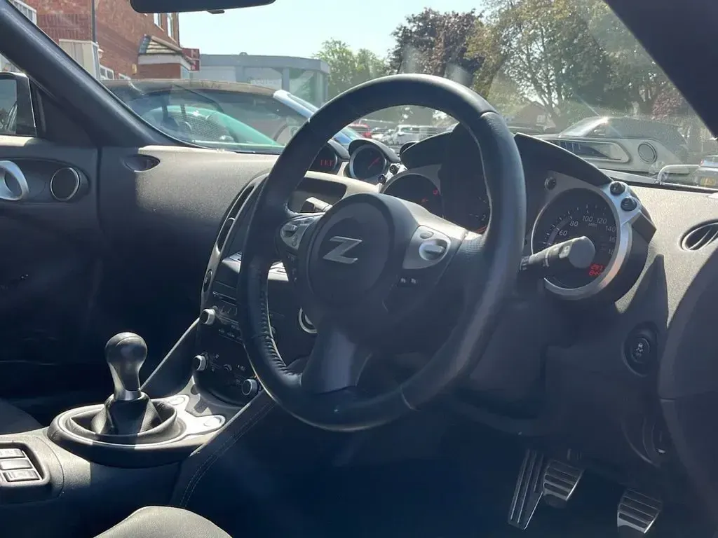 Used Nissan 370Z GT 328 HP (241 kW) 2016 Black Coupe
