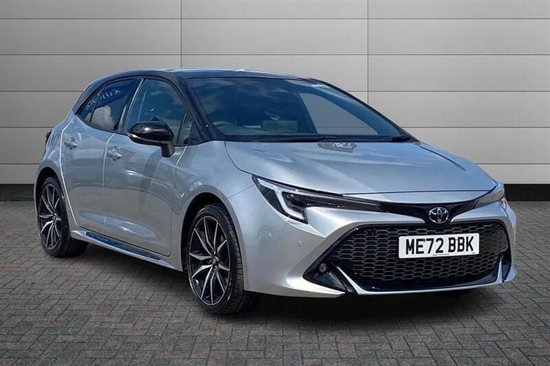 Sterling silver with black roof Used 2023 Toyota Corolla Sport Hatchback | £23,050 (Good price) - Image 1/3