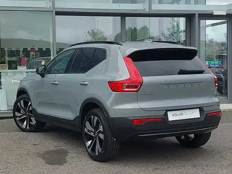 New Volvo XC40 Ultra 197 HP (144 kW) 2026 SUV