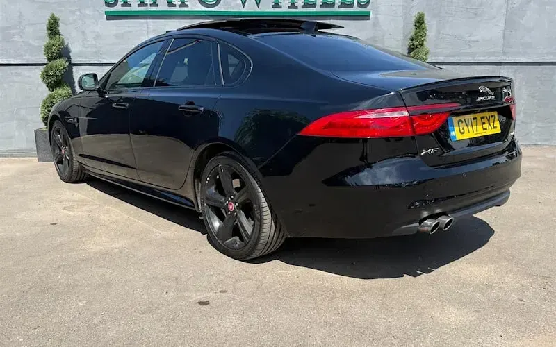 Used Jaguar XF R-Sport 179 HP (131 kW) 2020 Sedan