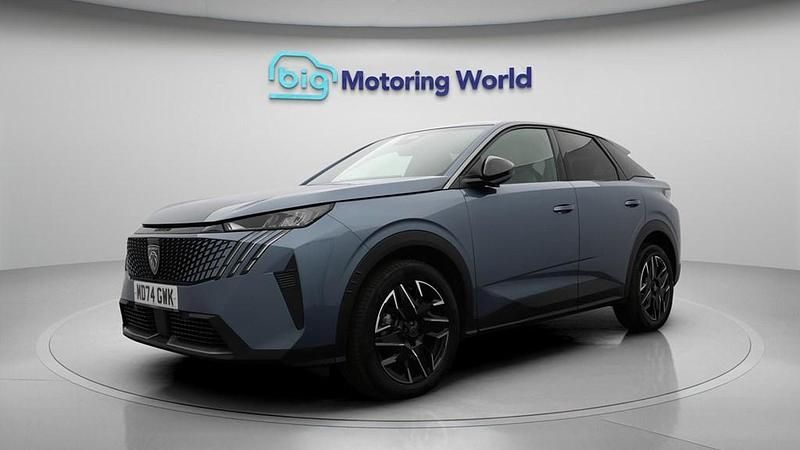 Used Peugeot 3008 Allure 136 HP (100 kW) 2024 Blue SUV