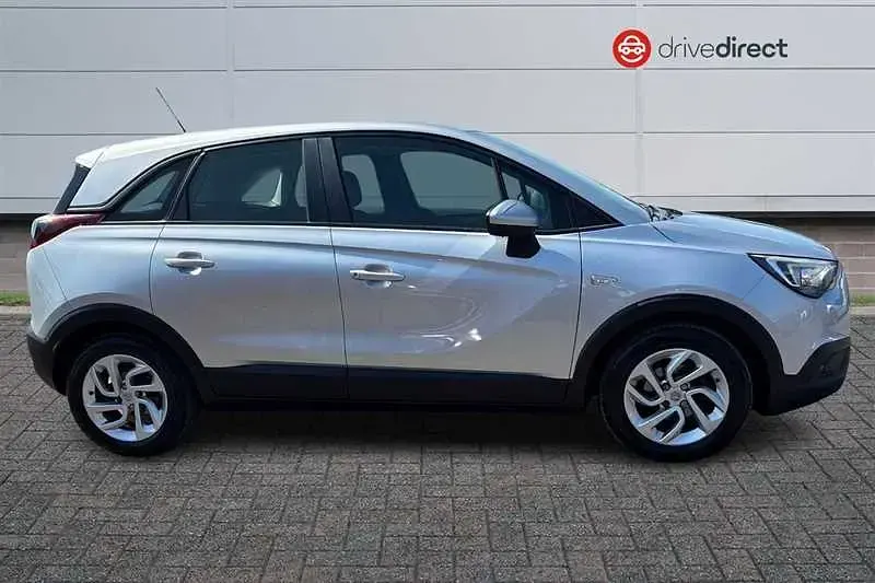 Used Vauxhall Crossland X 83 HP (61 kW) 2019 Silver SUV