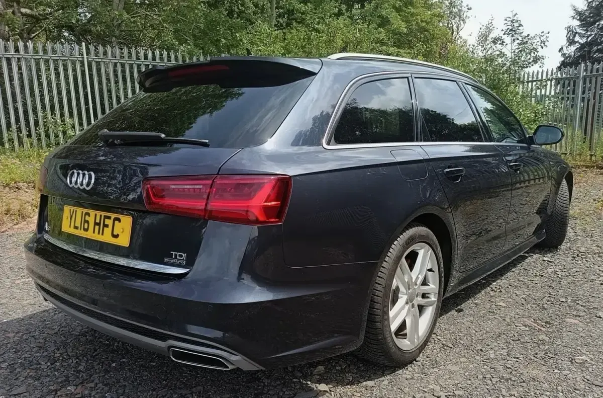Used Audi A6 S-Line 272 HP (200 kW) 2016 Blue Estate