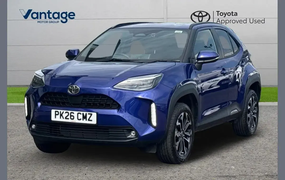 Used Toyota Yaris Cross Design 113 HP (83 kW) 2026 Blue SUV