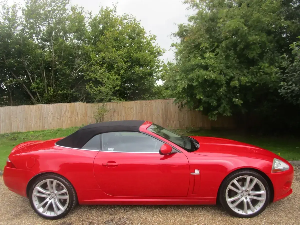 Używany Jaguar XK 2006 Czerwony Kabriolet