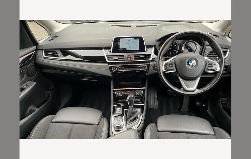 Used BMW 225 Sport Line 221 HP (162 kW) 2019 Silver Estate