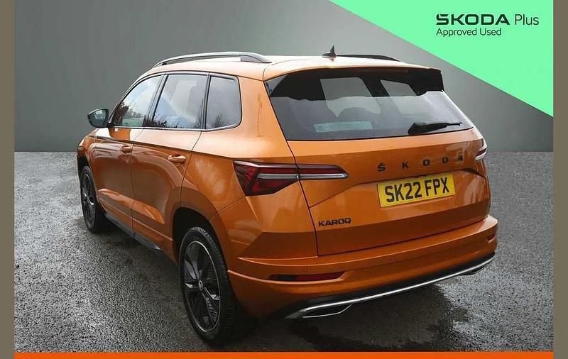 Used Skoda Karoq SportLine 150 HP (110 kW) 2022 Phoenix orange metallic SUV
