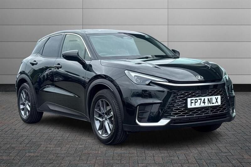 Eclipse black Used 2024 Lexus LBX SUV | £29,991 (Super price) - Image 1/3