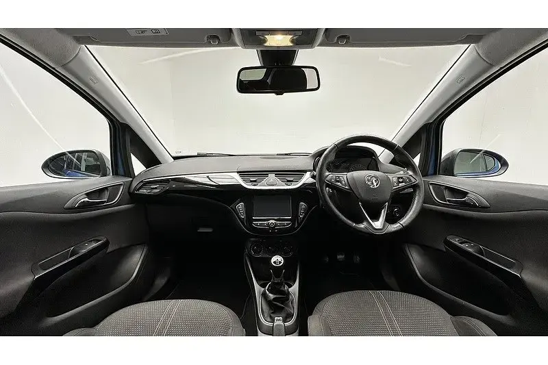 Second-hand Vauxhall Corsa 75 CP (55 kW) 2019 Albastru Hatchback