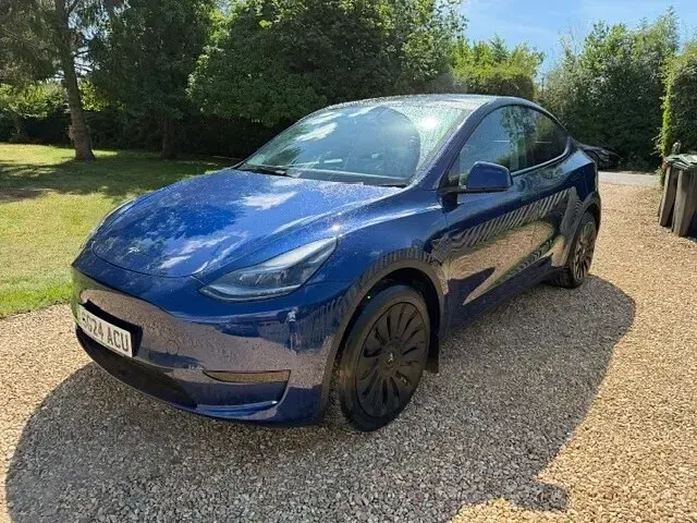 Used Tesla Model Y RWD 219 kW (299 HP) 2024 Blue SUV