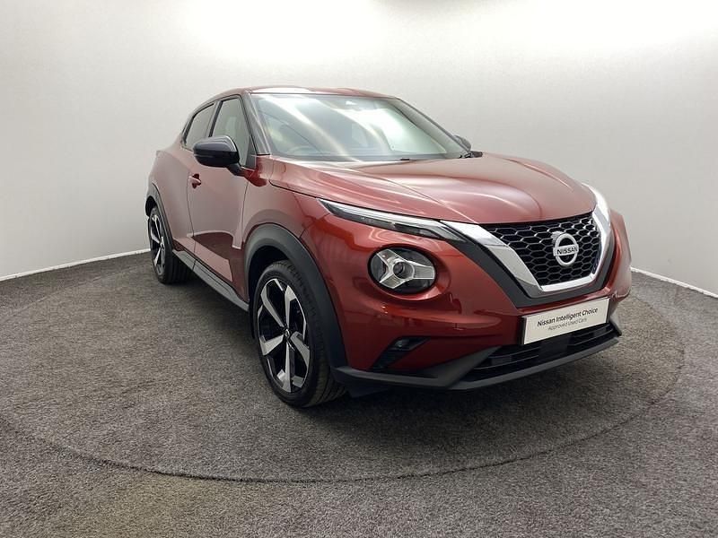 Used Nissan Juke Tekna 2022 Red SUV