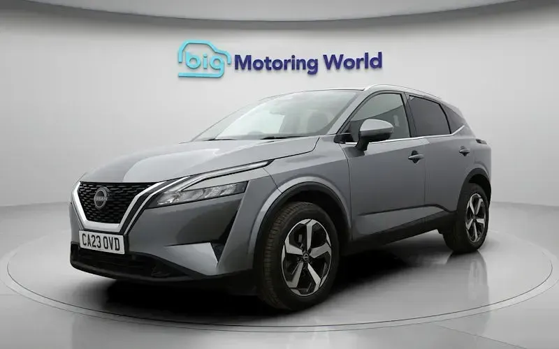 Used Nissan Qashqai N-Connecta 140 HP (102 kW) 2023 Grey SUV