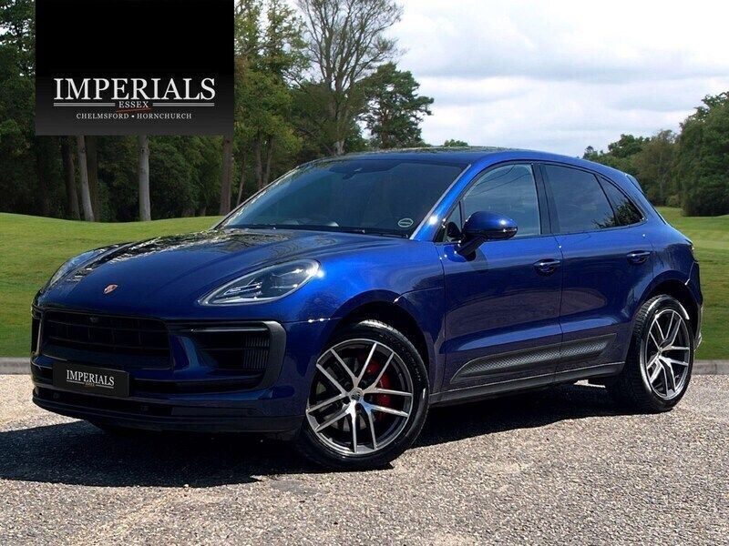 Blue Used 2022 Porsche Macan SUV | £51,948 (Good price) - Image 1/4