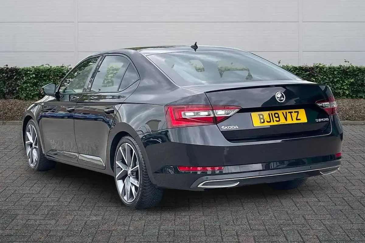 Used Skoda Superb SportlinePlus 110 HP (80 kW) 2019 Black magic pearlescent Hatchback