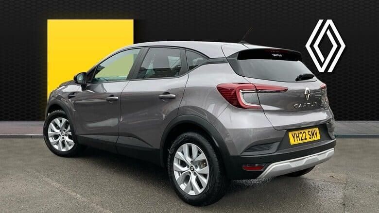 Grey Used 2022 Renault Captur Iconic SUV | £12,731 (Good price) - Image 1/3