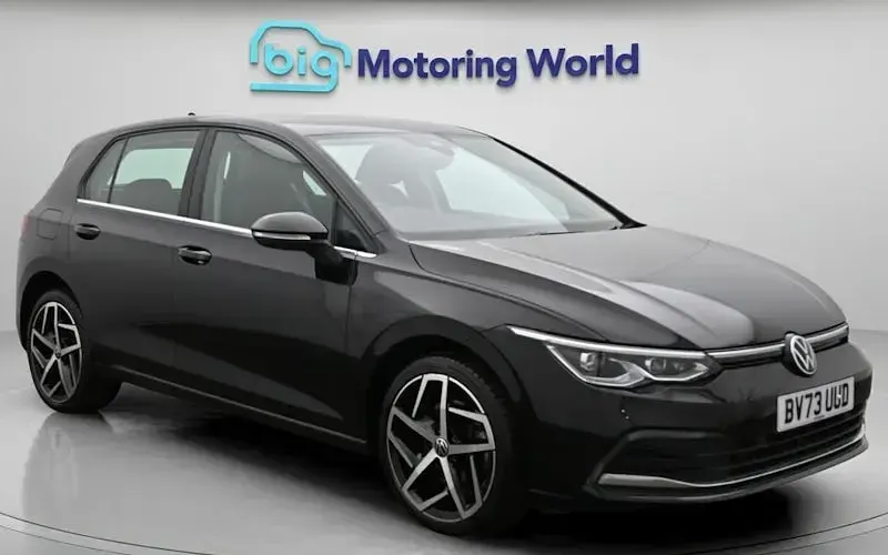 Used VW Golf VIII Style 204 HP (150 kW) 2023 Hatchback