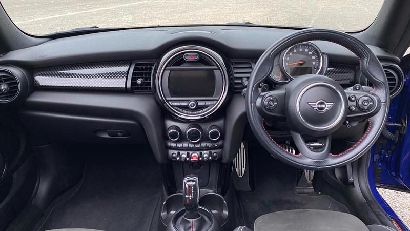 Used Mini Cooper S Sport 189 HP (139 kW) 2019 Blue Hatchback