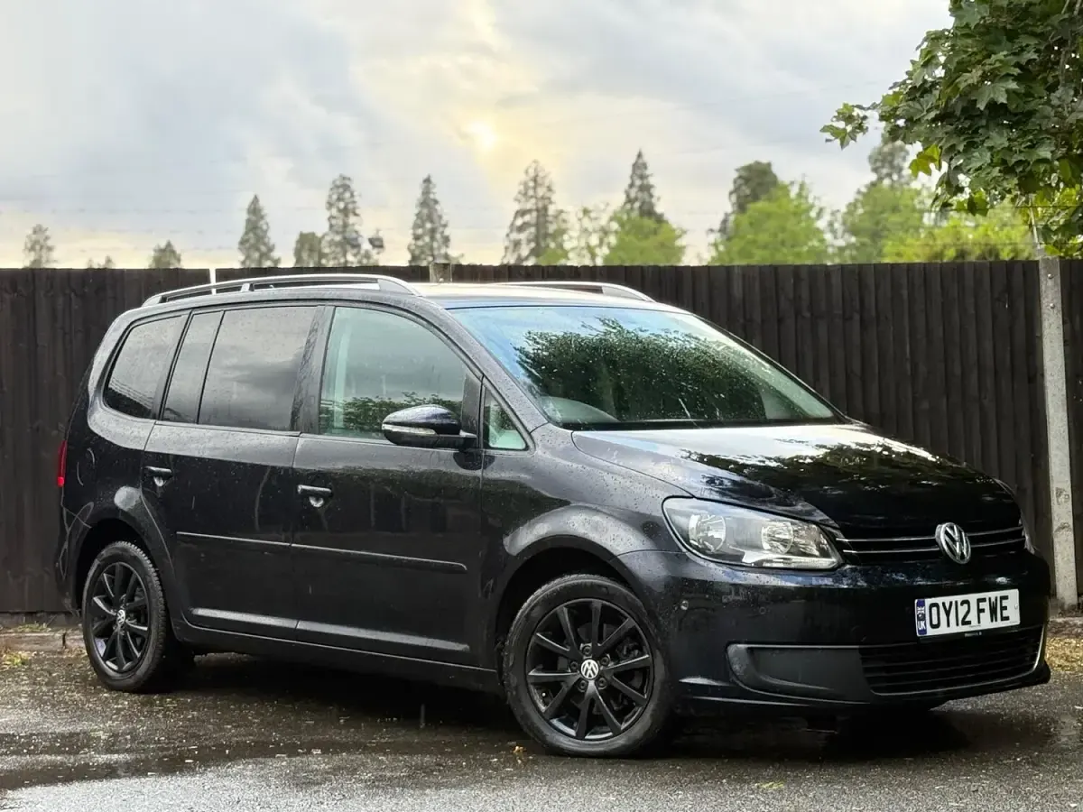 Used VW Touran SE 2012 Black MPV