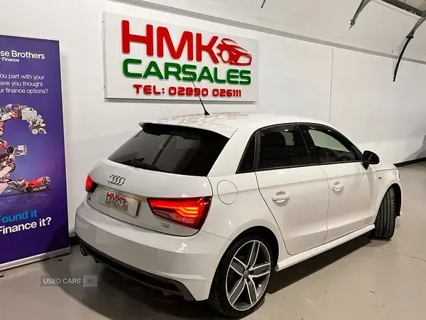 Usado Audi A1 S-Line 116 HP (85 kW) 2017 Branco Citadino
