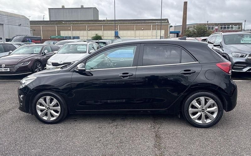 Used Kia Rio 120 HP (88 kW) 2022 Hatchback