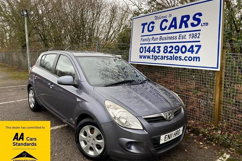 Grey Used 2011 Hyundai i20 Comfort Hatchback | £2,695 (Fair price) - Image 1/1
