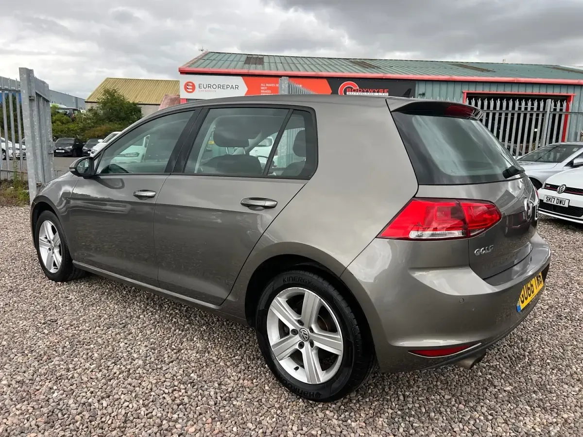 Used VW Golf VII Edition 125 HP (91 kW) 2016 Grey Hatchback