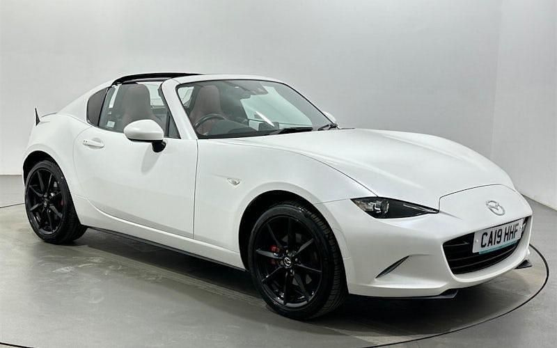 Usado Mazda MX5 Inclusive 184 HP (135 kW) 2019 Cabrios