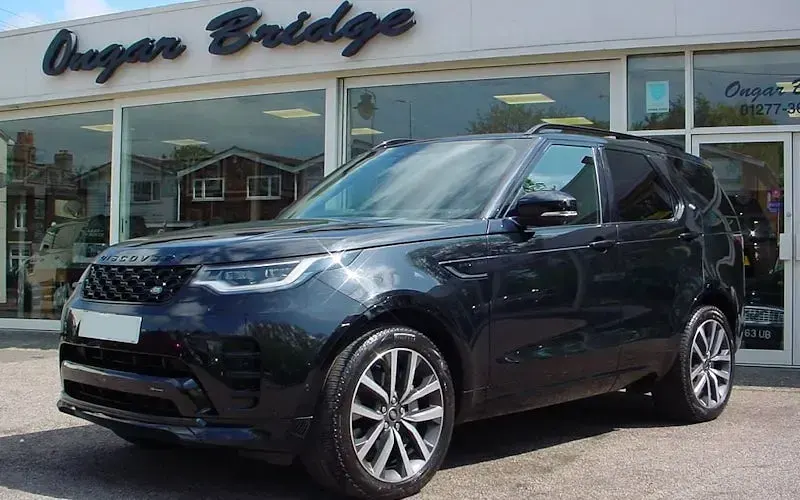 Used Land Rover Discovery 5 SE Dynamic 300 HP (220 kW) 2023 SUV