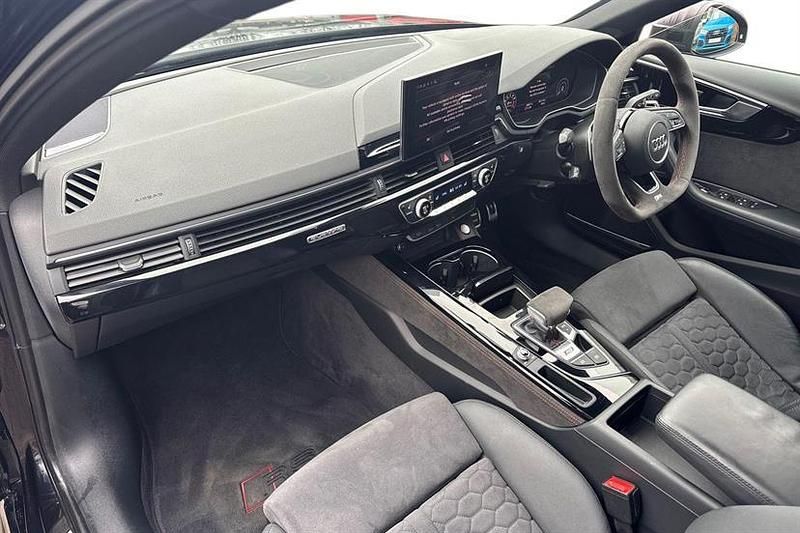 Used Audi RS4 Competition 450 HP (330 kW) 2023 Sebring black Estate