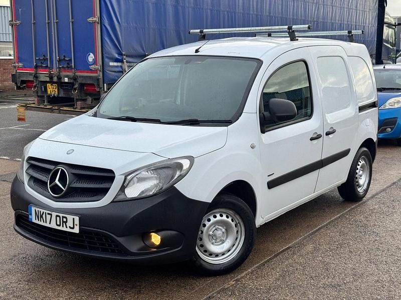 Used Mercedes Citan 109 90 HP (66 kW) 2017 White