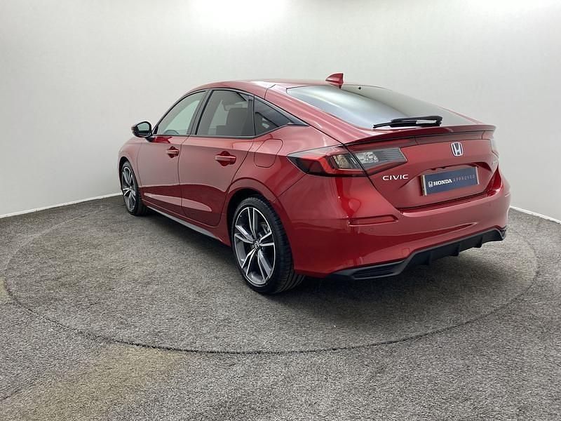 Used Honda Civic Advance 2025 Red Hatchback
