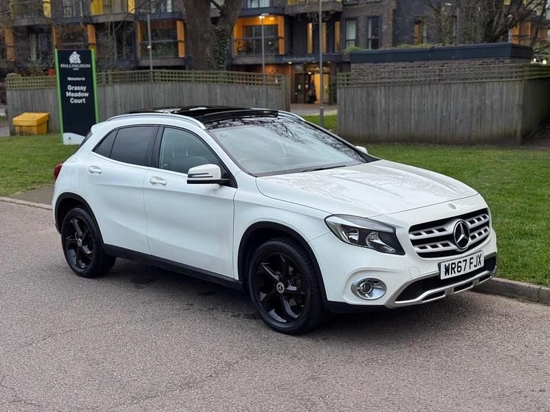 Used Mercedes GLA200 2017 White SUV