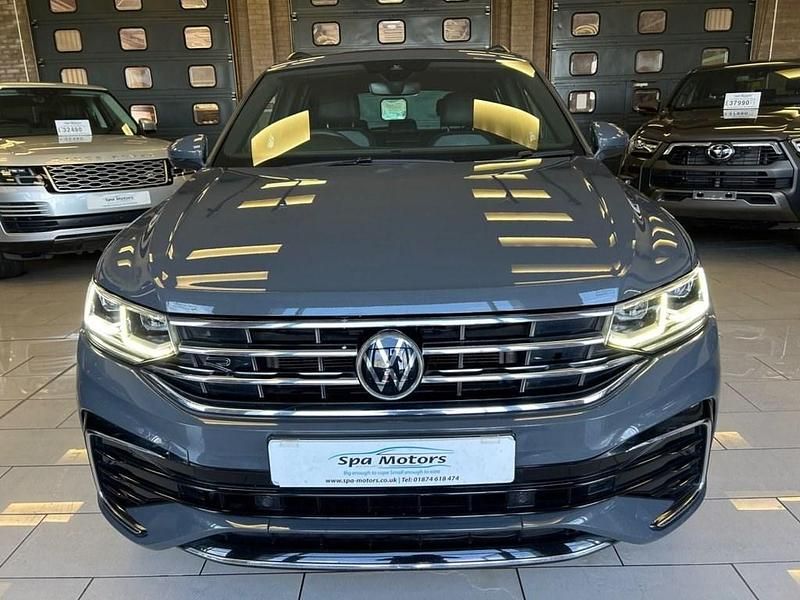 Usado VW Tiguan R-line 150 HP (110 kW) 2020 Cinzento SUV
