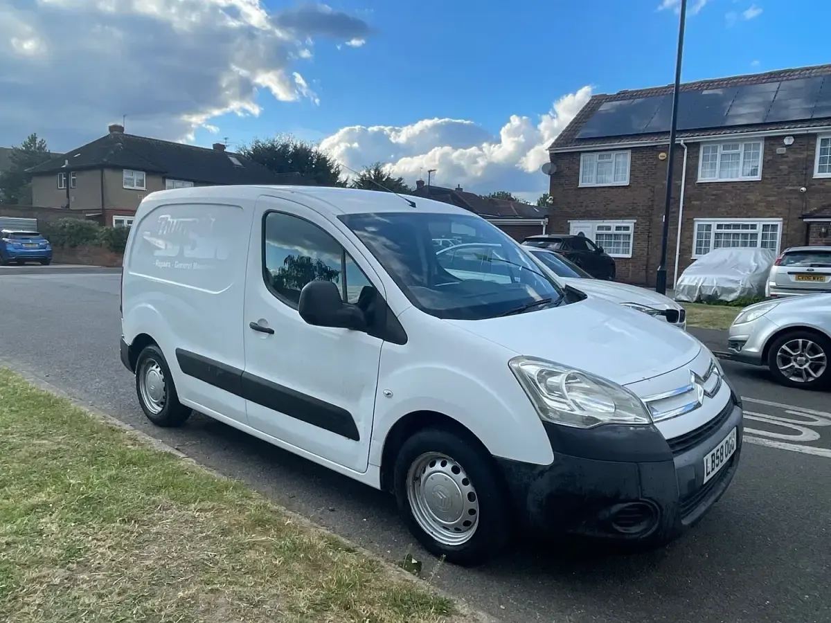Used Citroën Berlingo 2009 White MPV