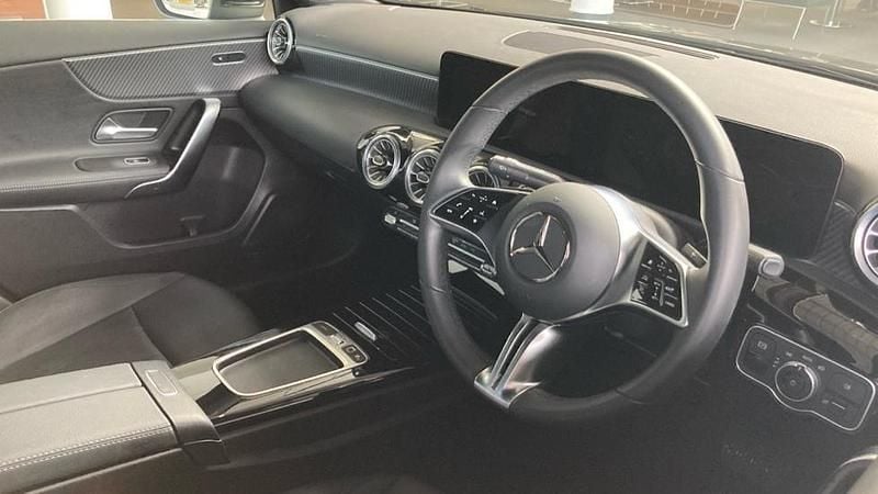 Used Mercedes A200 Executive 163 HP (119 kW) 2025 Cosmos black metallic