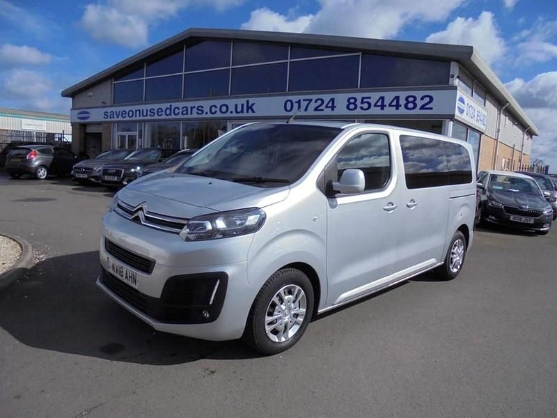 Używany Citroën Spacetourer Business Class 2018 Srebrny Minivan