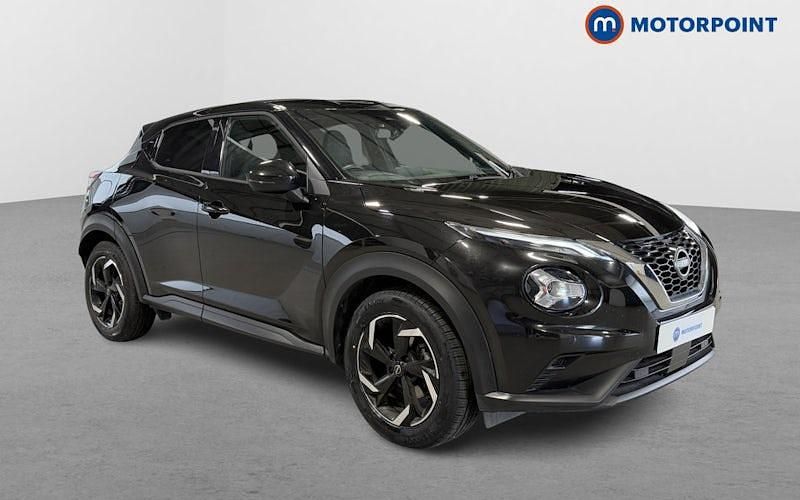 Black Used 2023 Nissan Juke N-Connecta SUV | £12,699 (Fair price) - Image 1/4