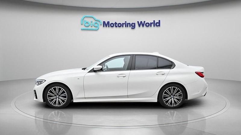 Used BMW 320 M Sport 190 HP (139 kW) 2019 White Sedan